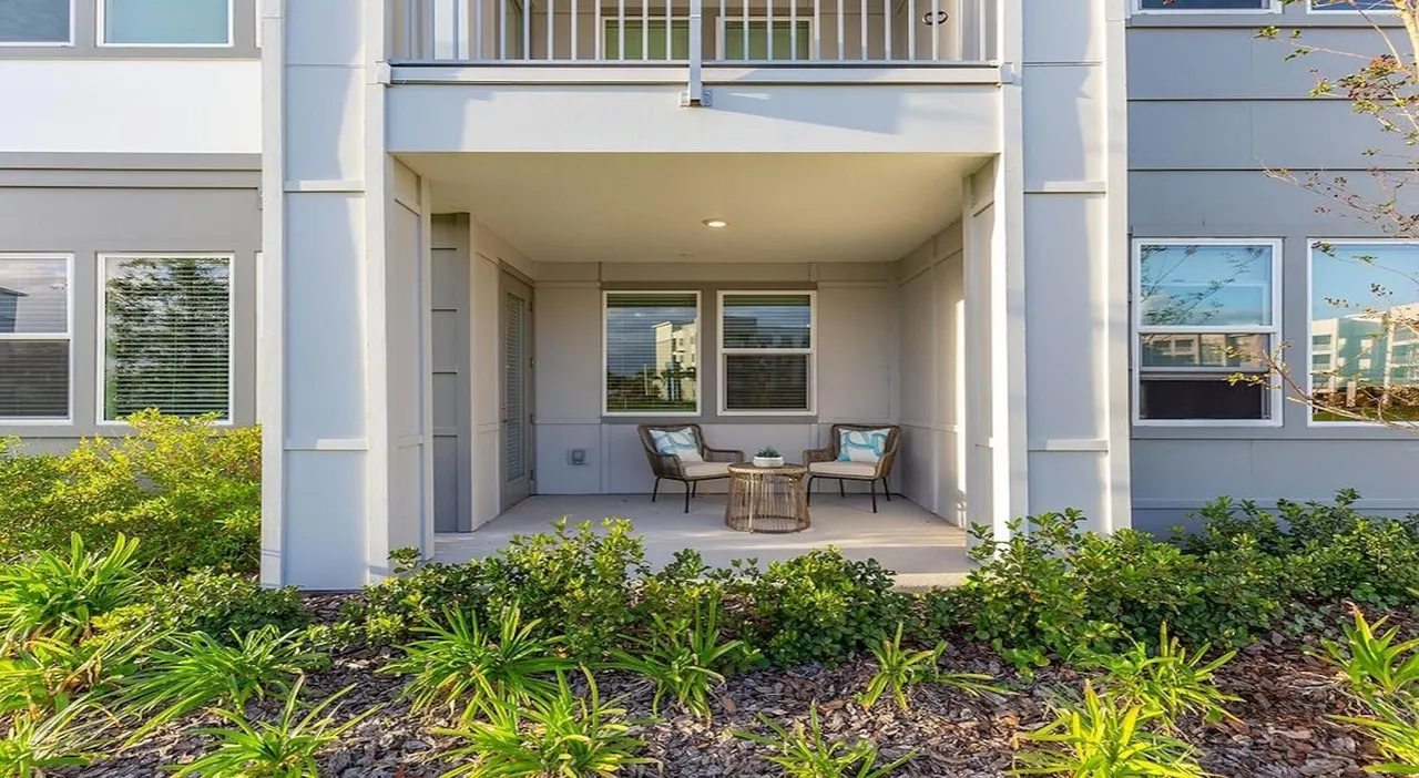 Aqua Palm Bay