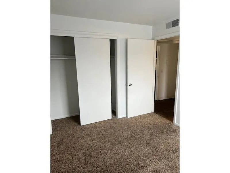Canterbury Apartments
