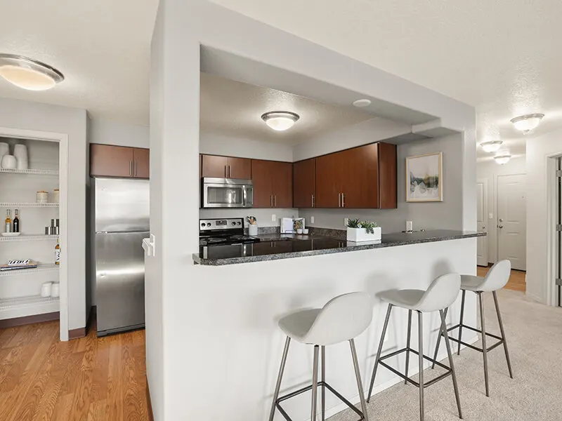 Sunridge Terrace Apartments