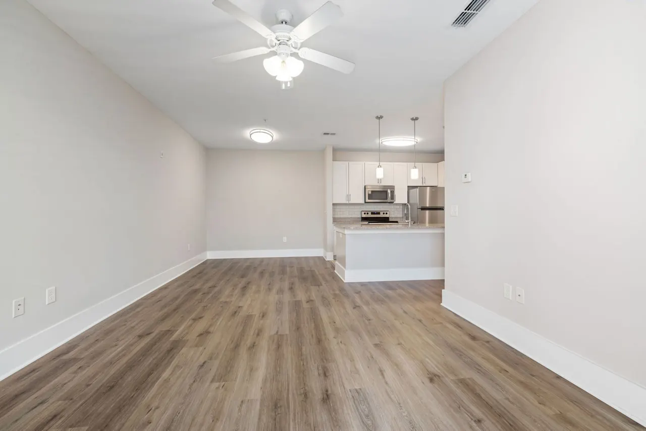 Headwaters at Autumn Hall Apartments