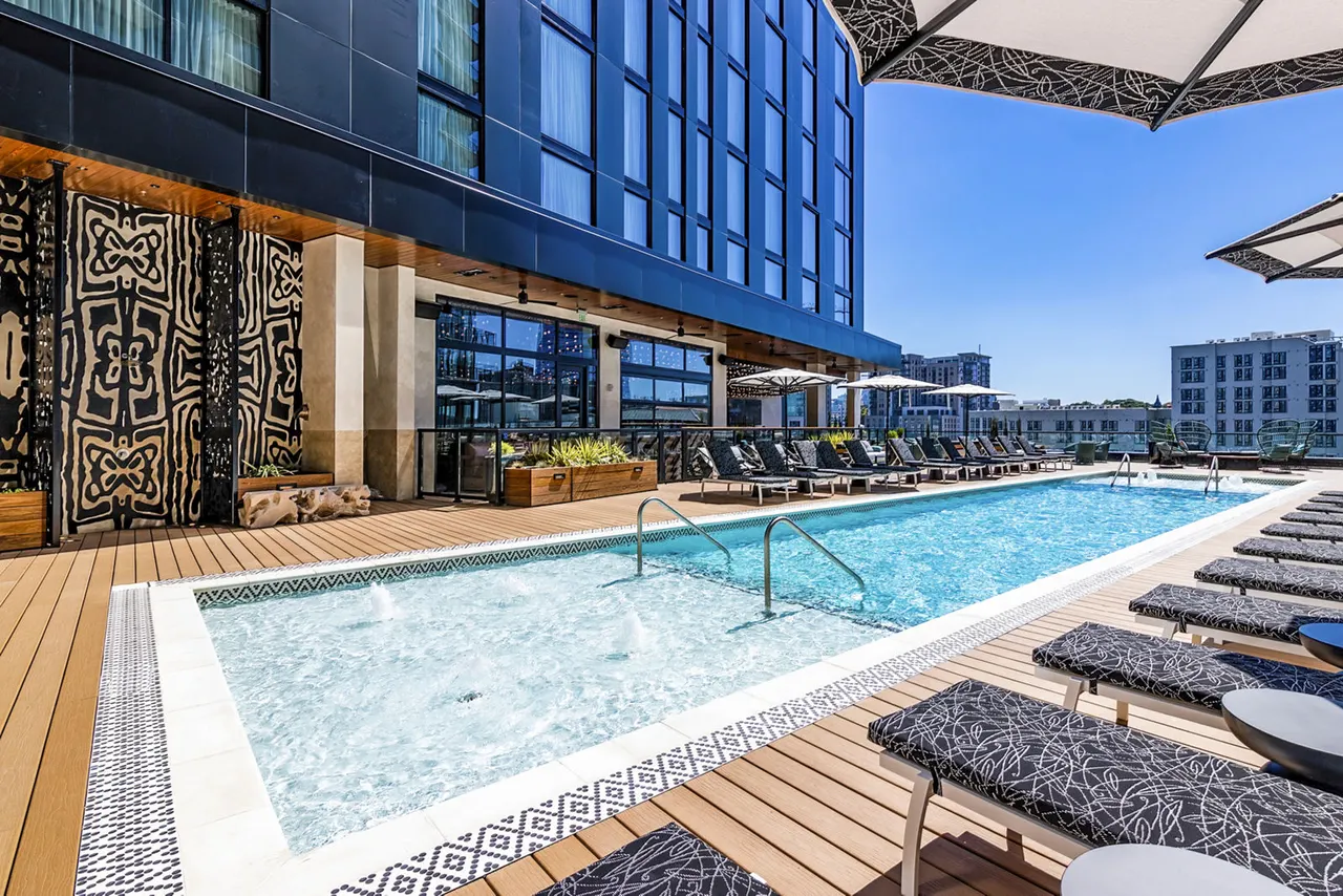 Fallyn Apartments