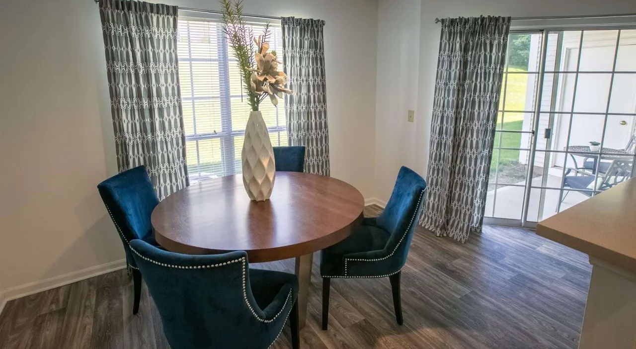 Kensington Grove Apartments