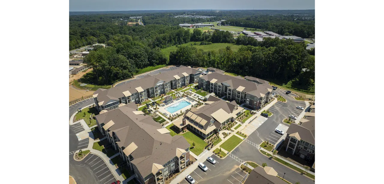 Alta Harris Farms Apartments
