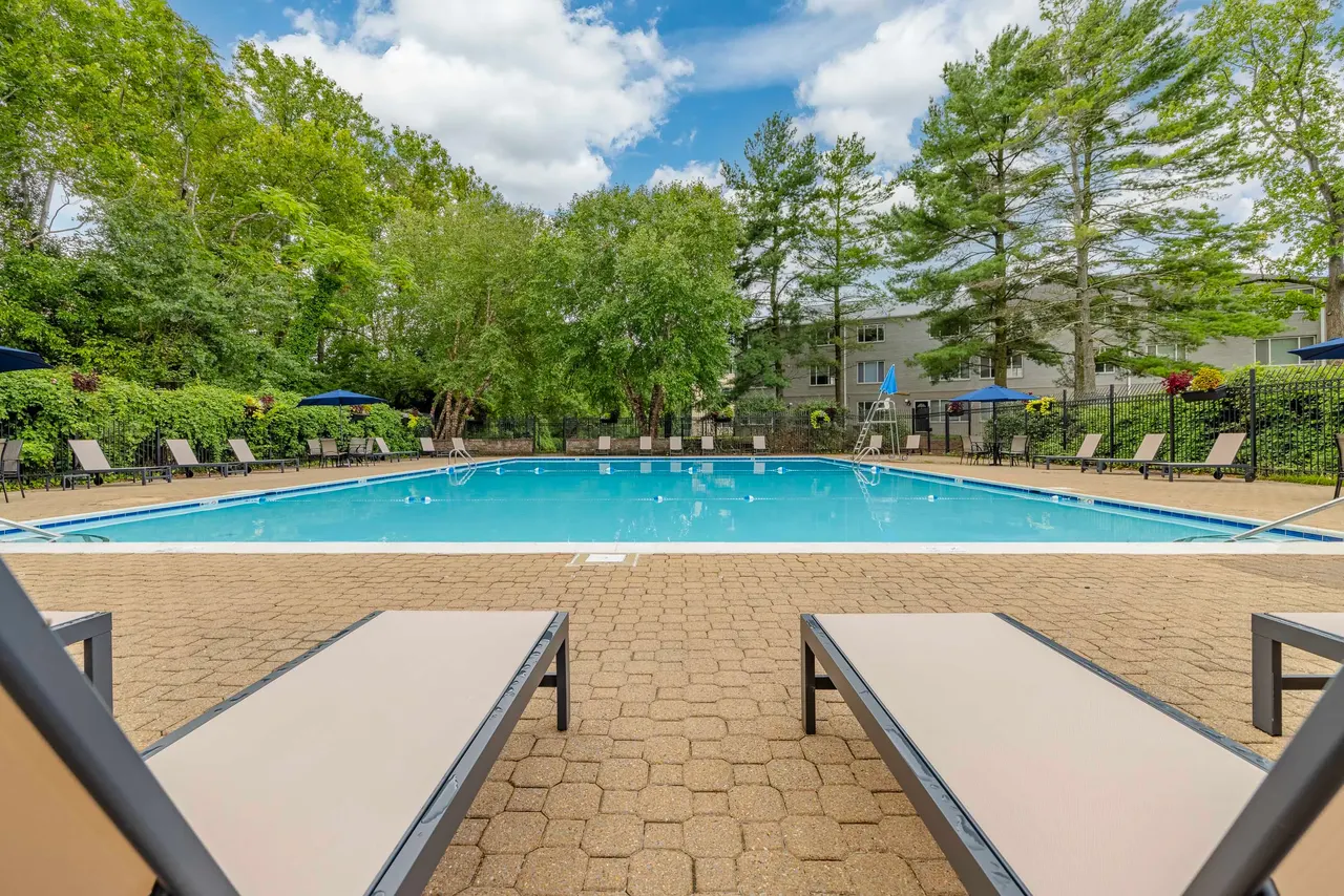 The Renaissance Club Apartments