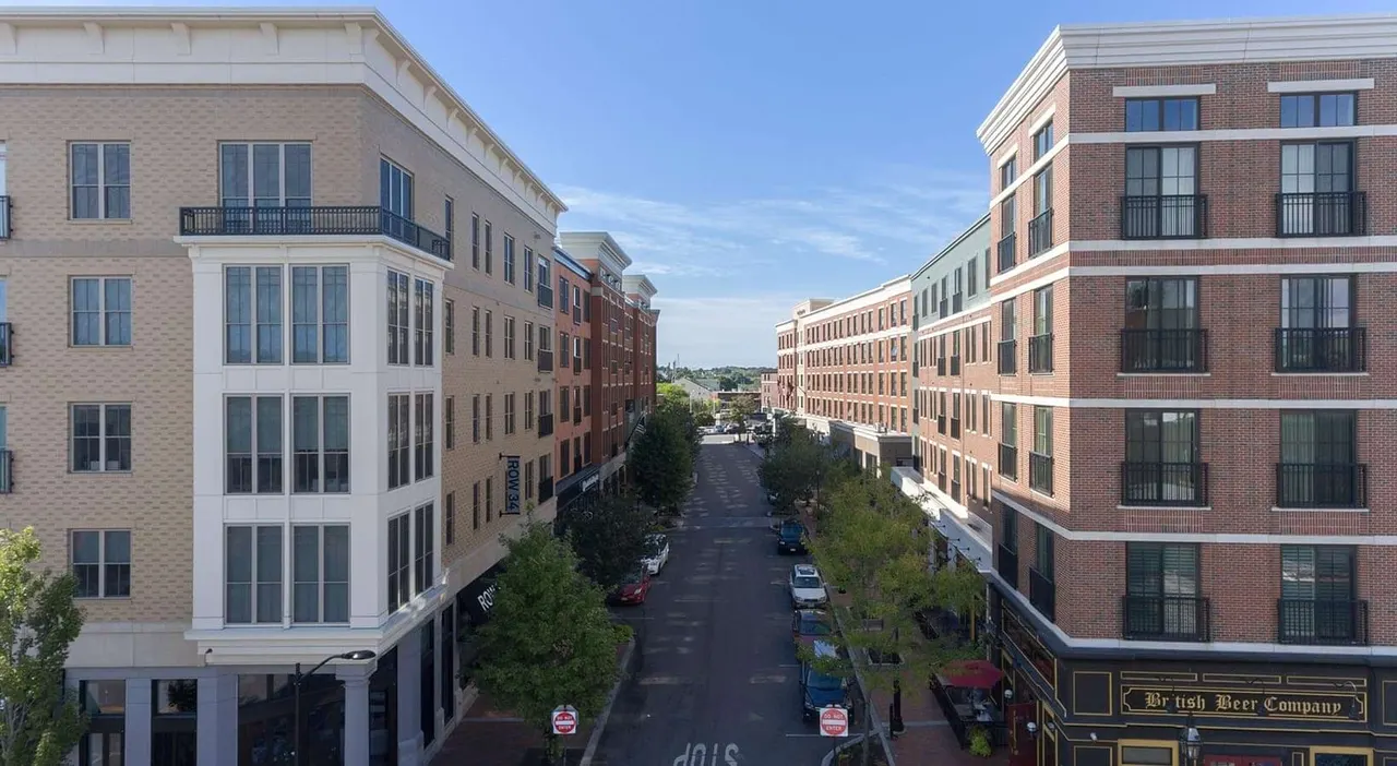 Residences at Portwalk Place