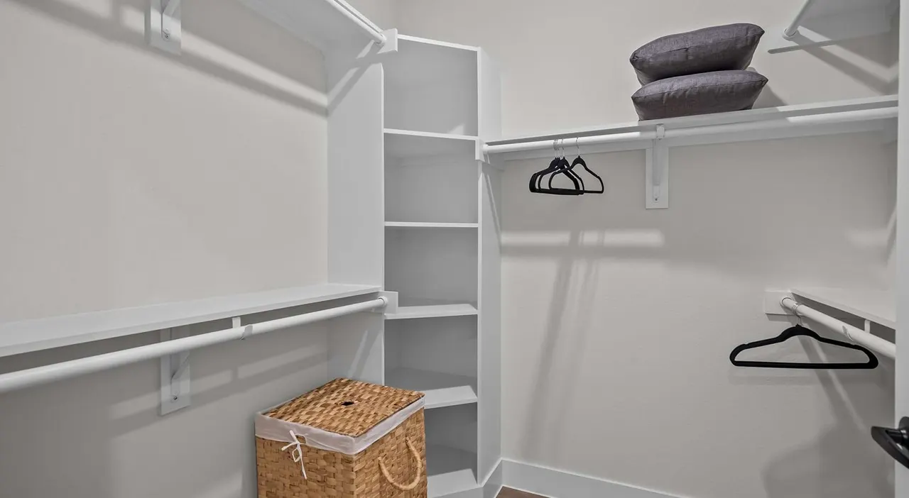 Eastpoint Apartments