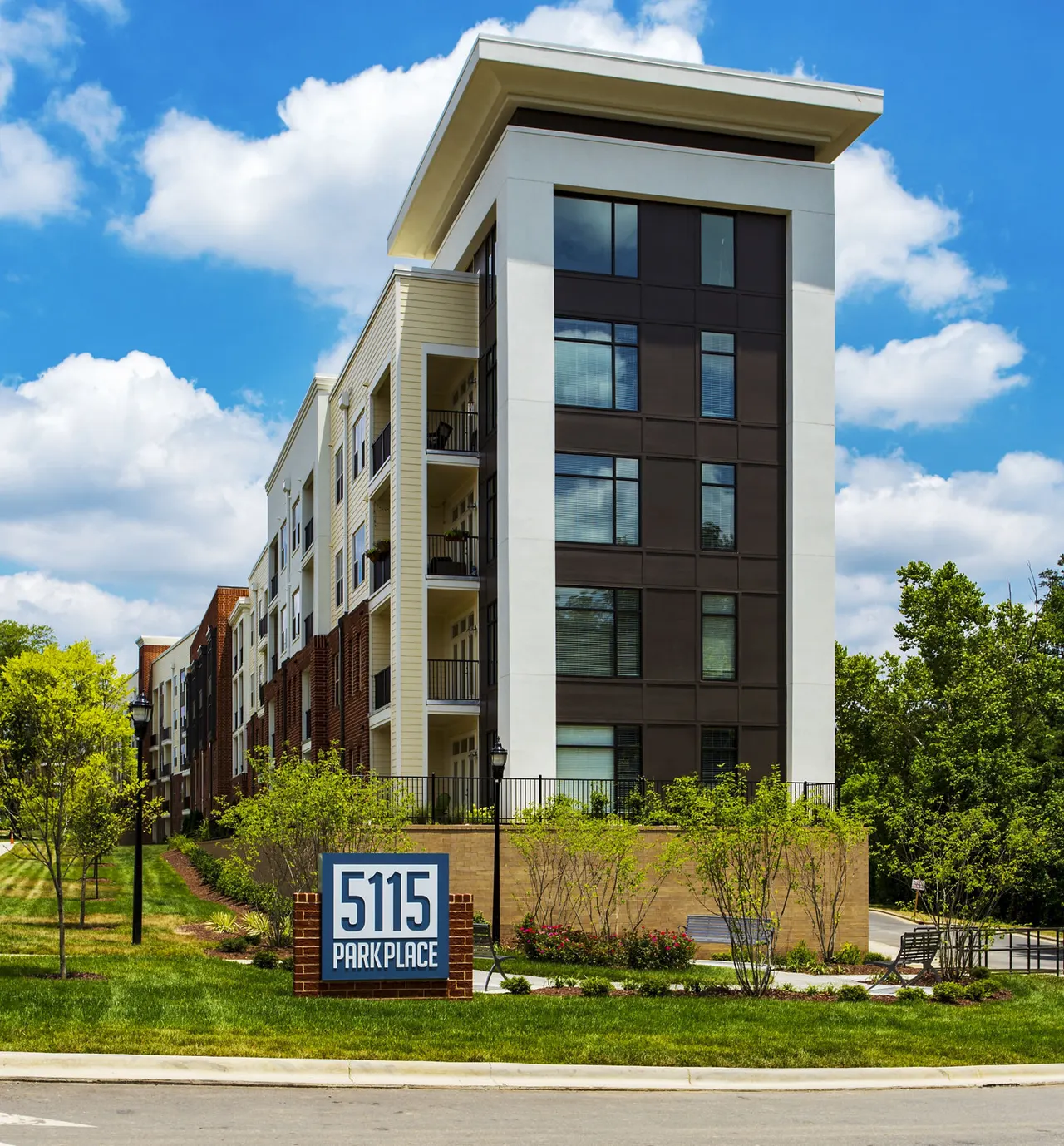 5115 Park Place Apartments