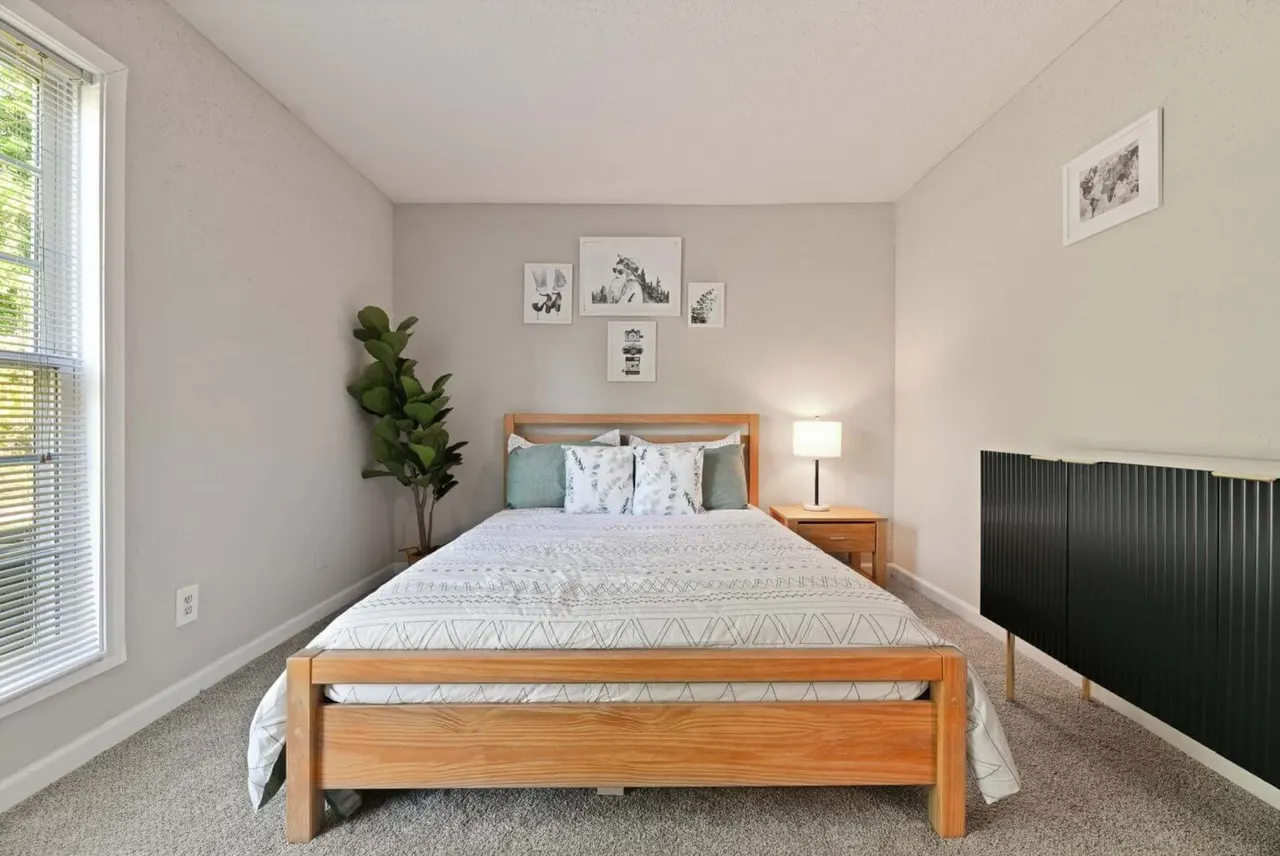 Premier Apartments