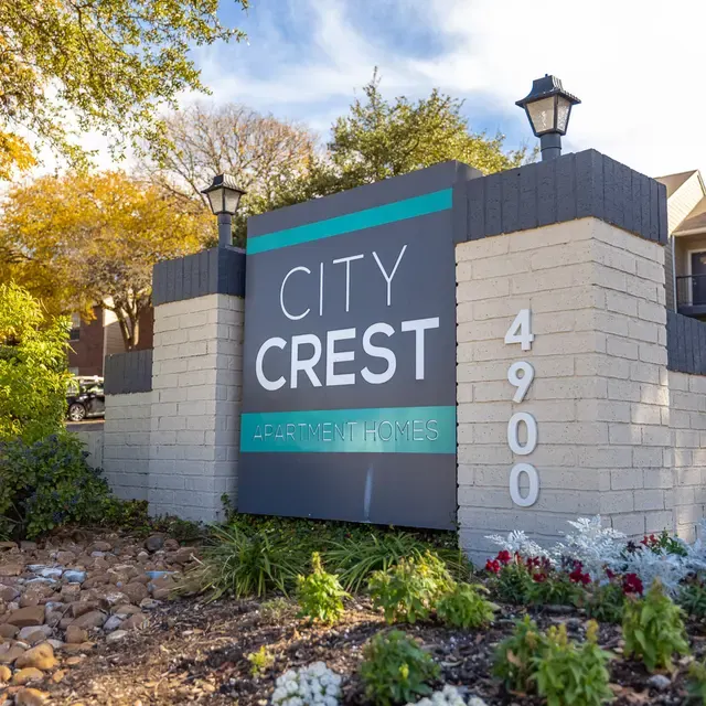 City Crest Apartments