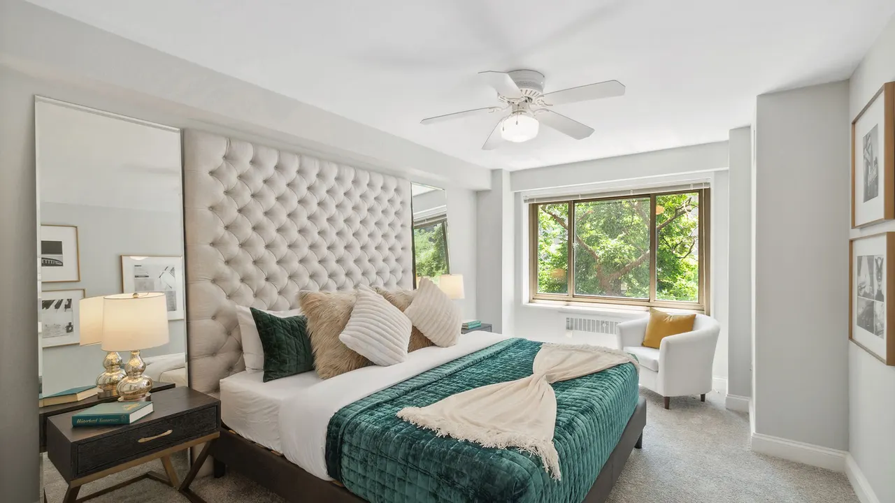 1350 North Lake Shore Drive Apartments
