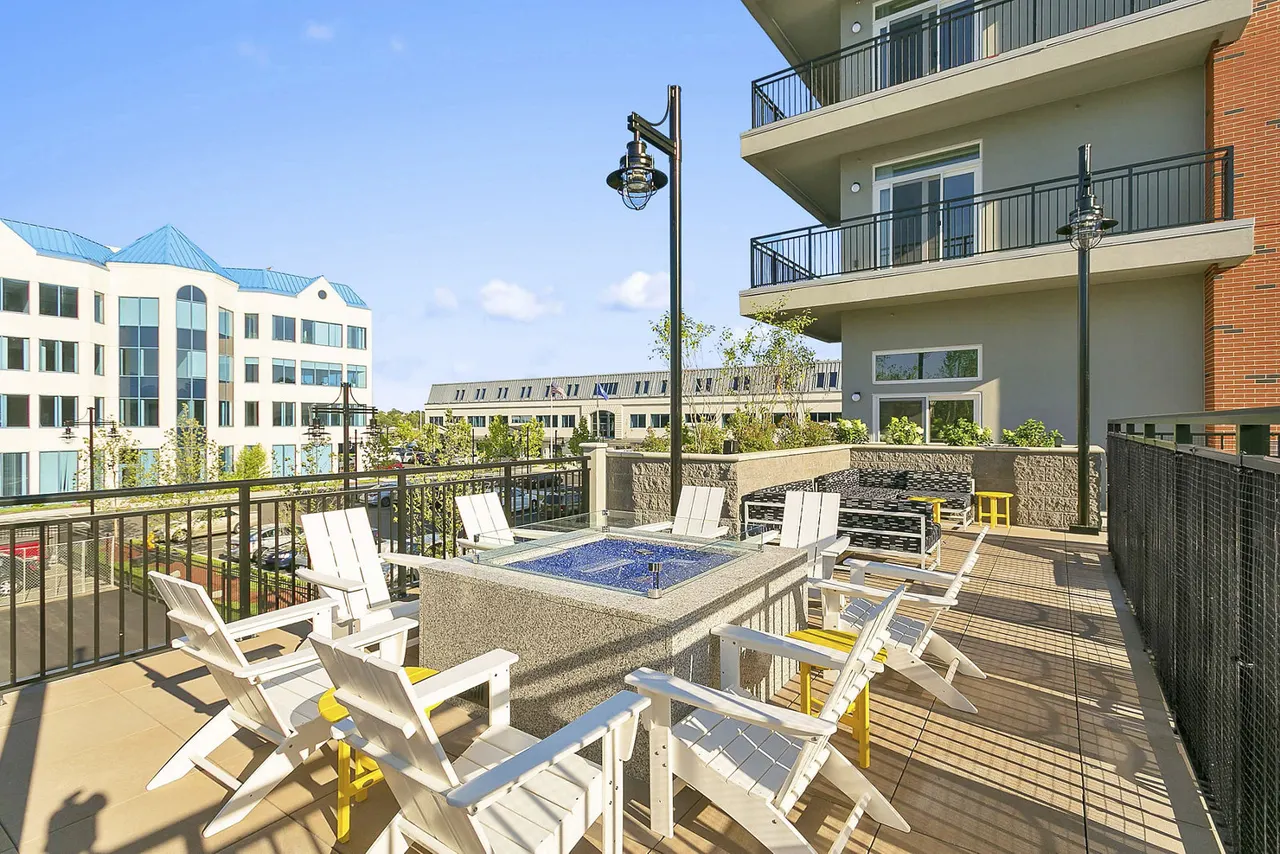 Harbor Landing