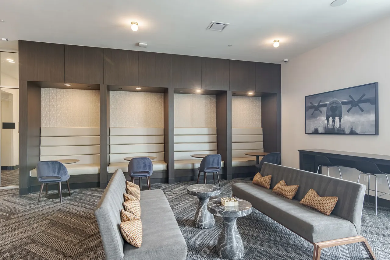 Cambridge West Apartments