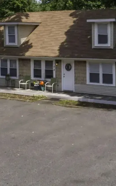 Fox Chase Apartments