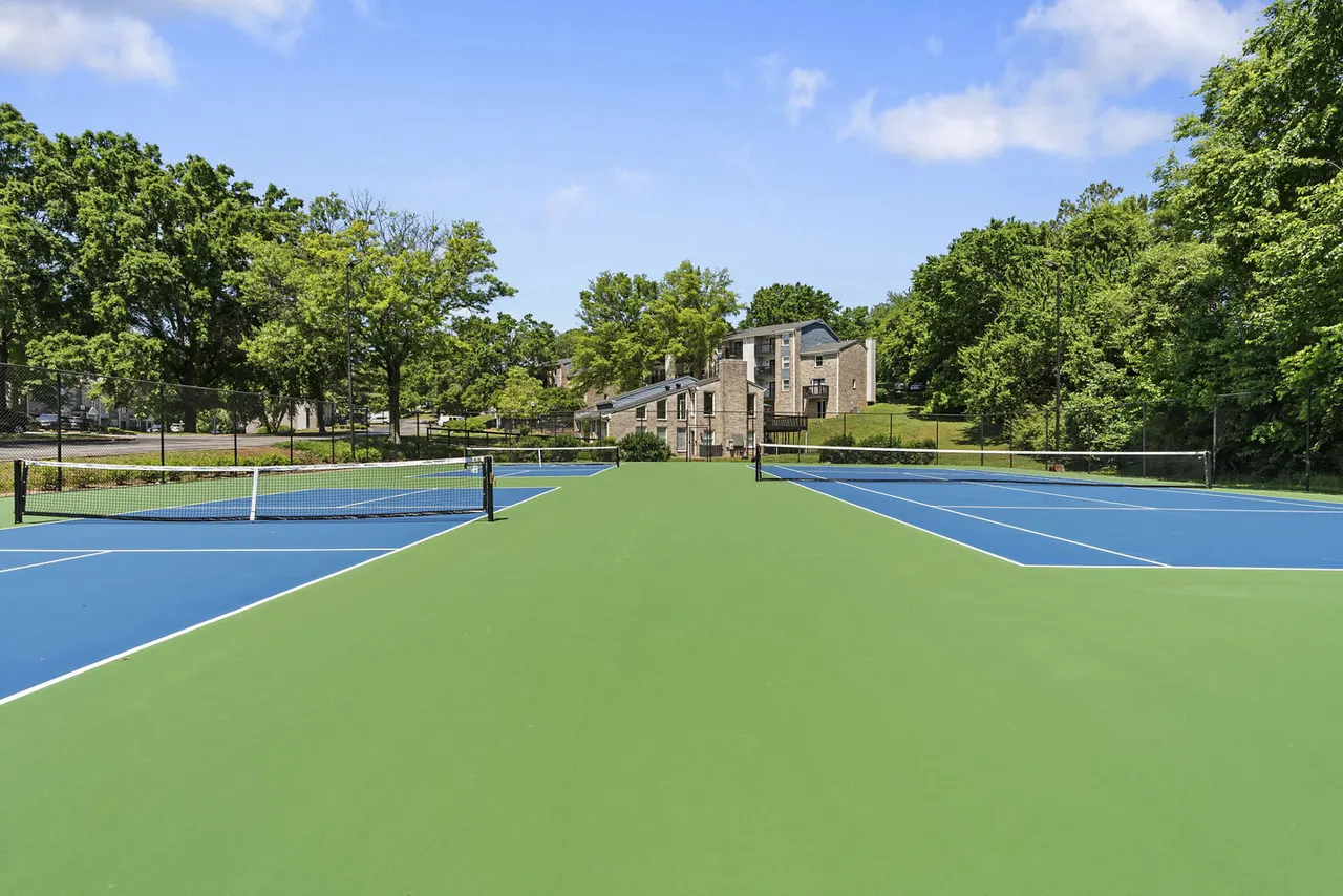 Hawthorne South Oaks Apartments