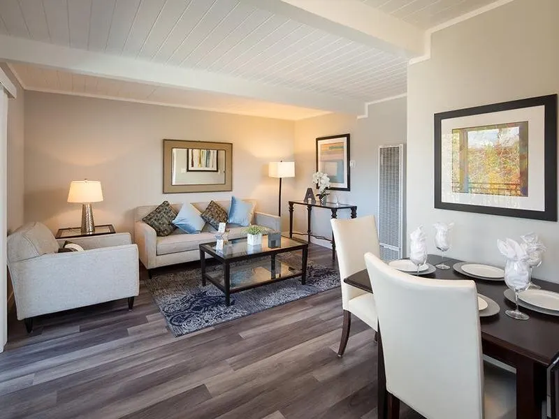 Aloha Apartments