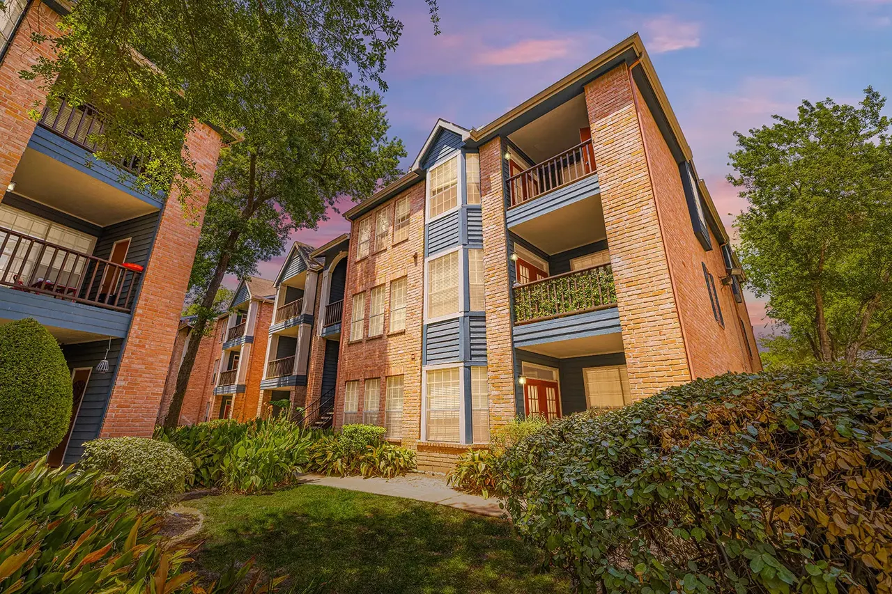 Champions Park Apartments
