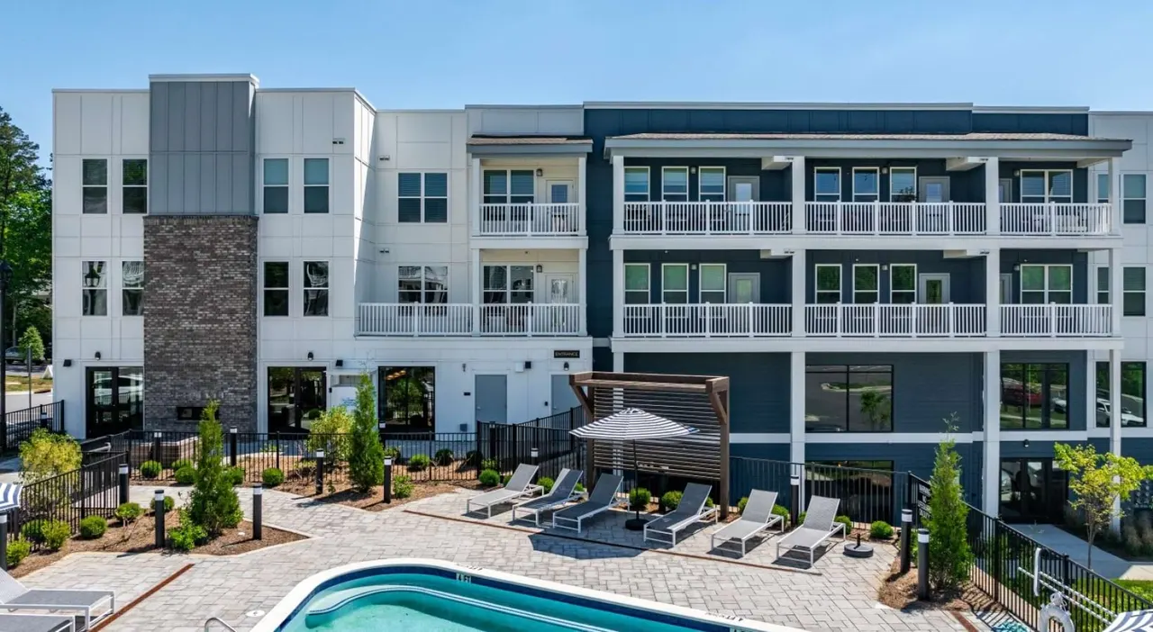 The Mallory Luxury Apartments