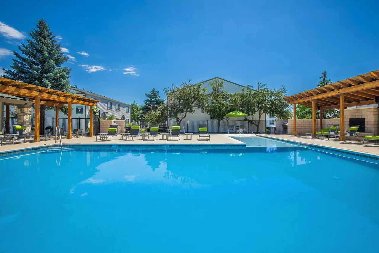 Stratus Townhomes