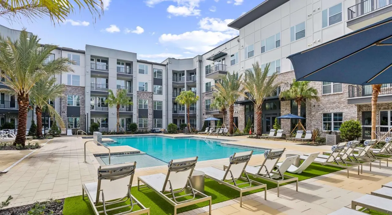 RISE Baymeadows Apartments