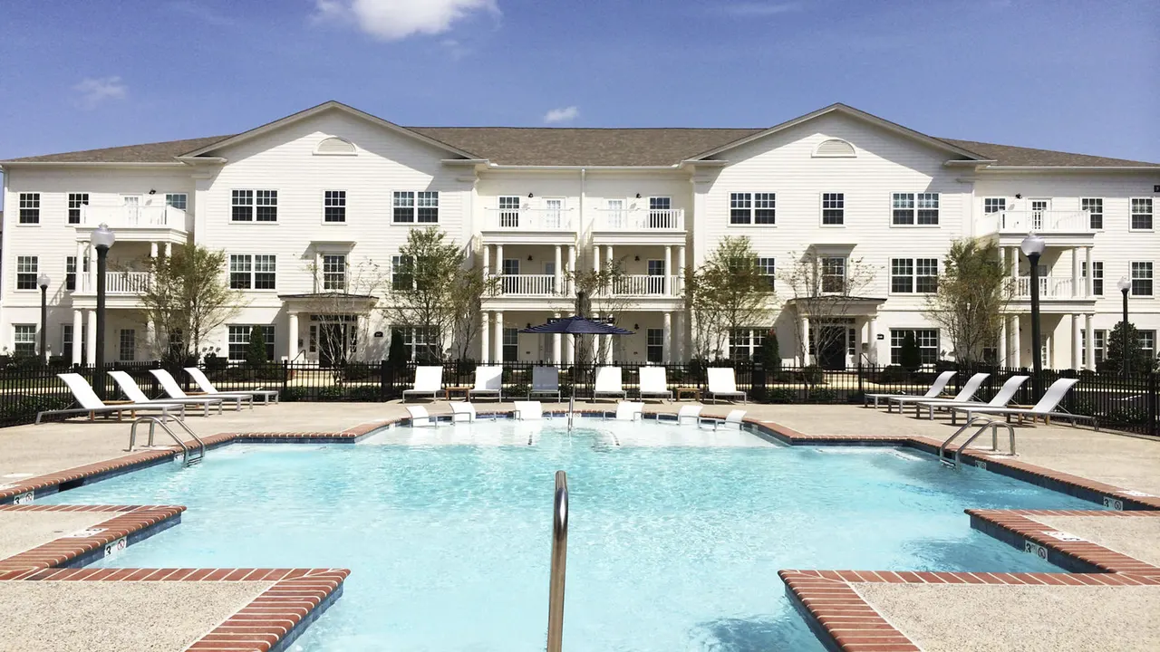 Carrington at Schilling Farms Apartments
