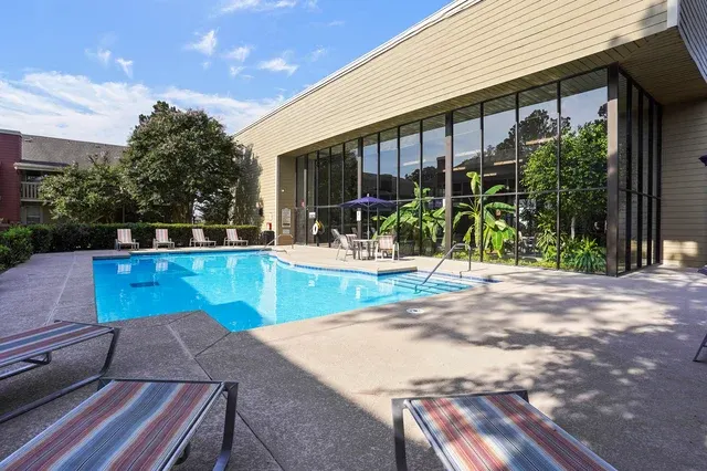 Sunchase Apartments