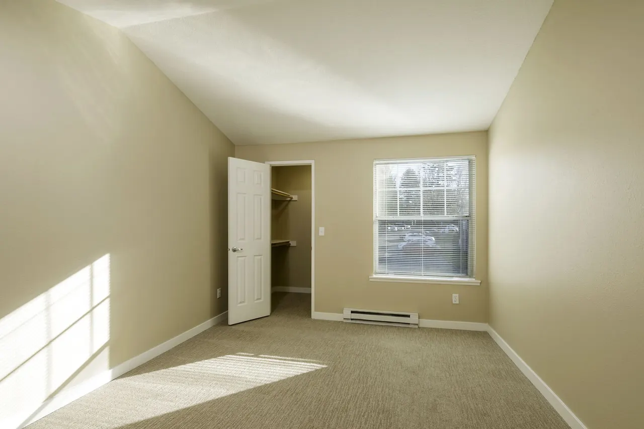Bayridge Apartments