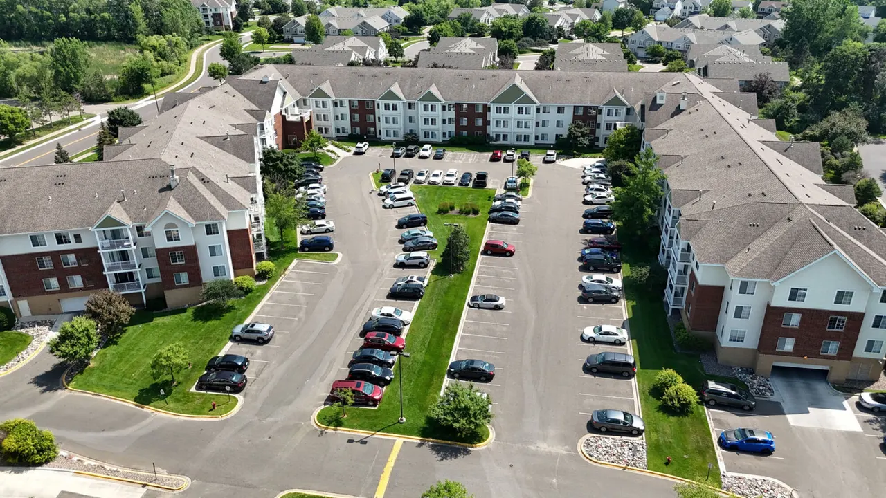 Avana Maple Grove