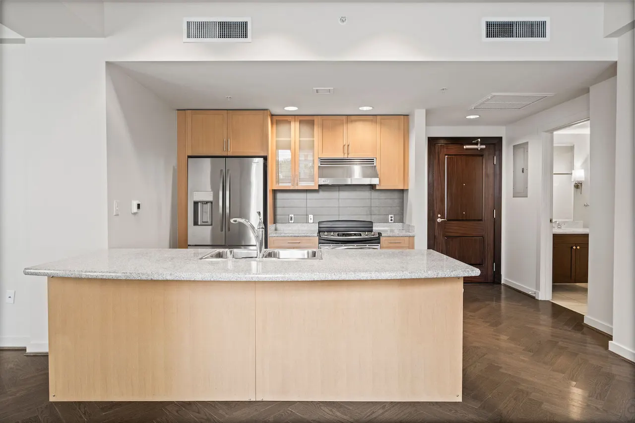 The Cobb Apartments