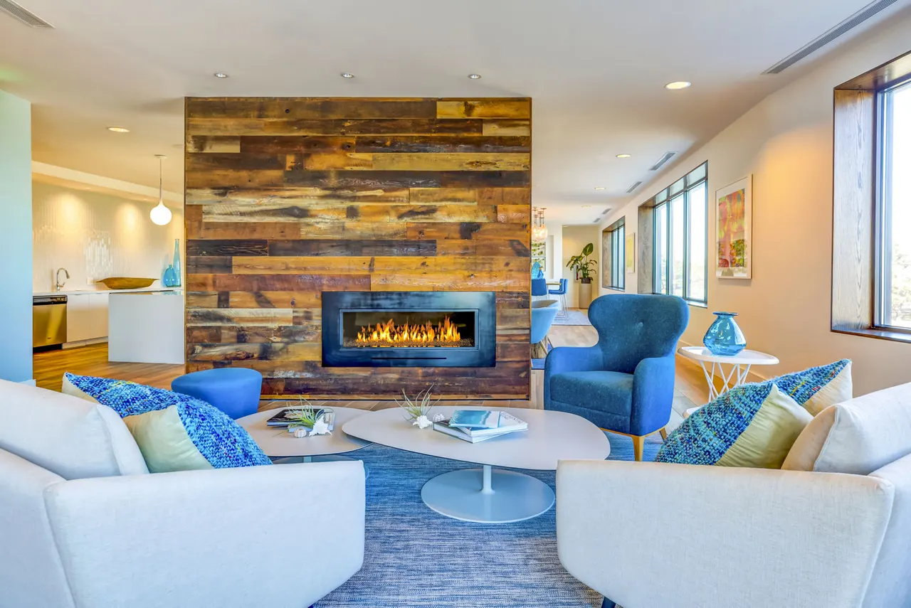 Ocean 650 Apartments
