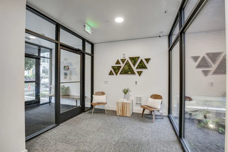 Lakeview Seattle Apartments