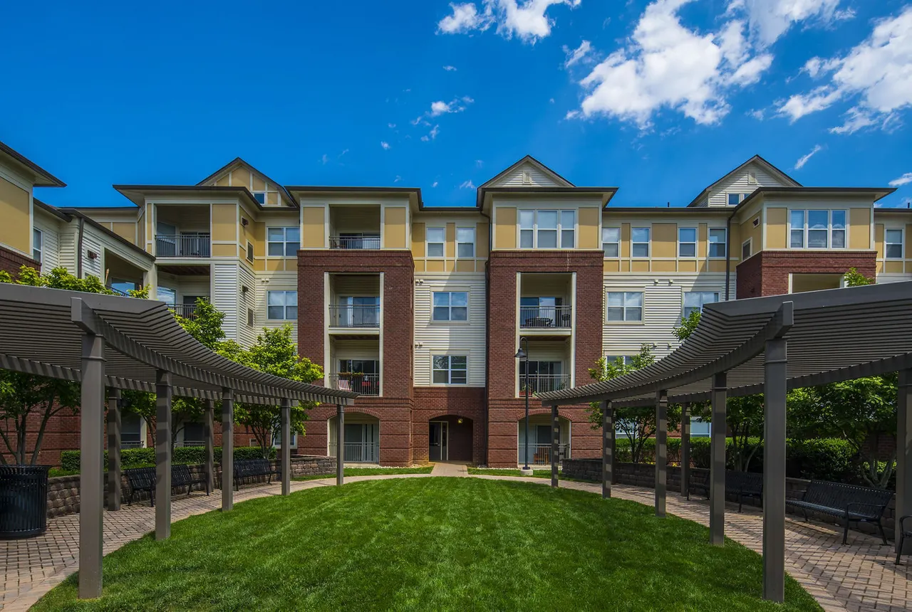Bailey's Crossing Apartments