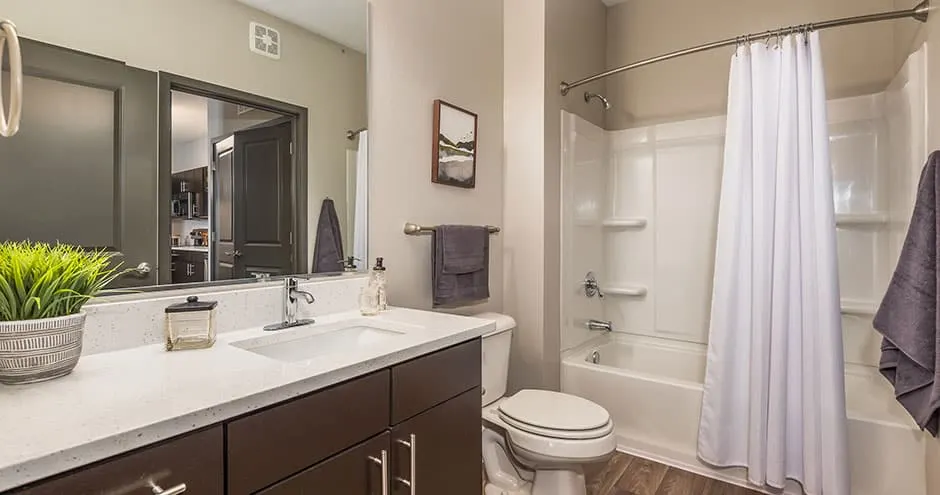 1900 at Canterfield Apartment Homes