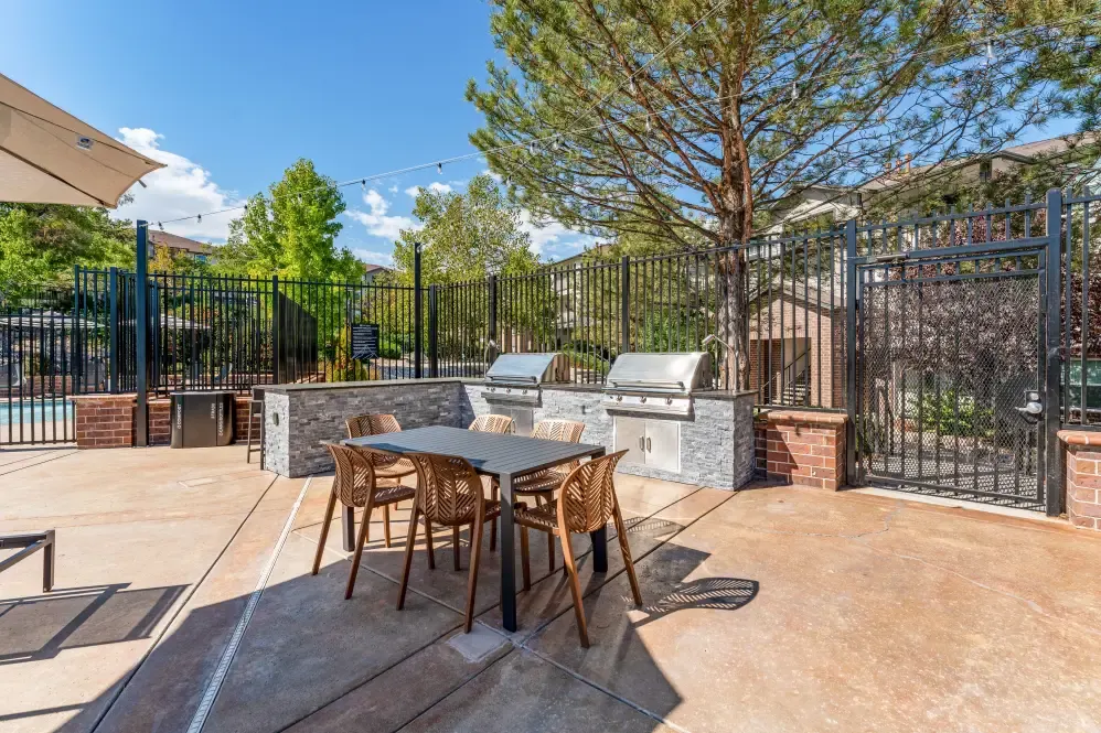 Vista Ridge Apartments