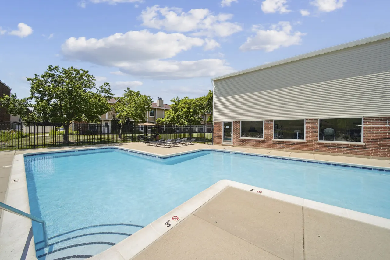 Waterford Place Apartments