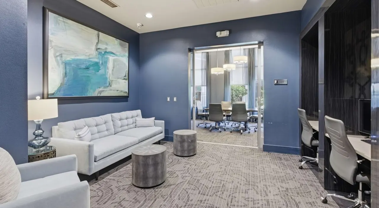 Capitol at Stonebriar Apartment Homes