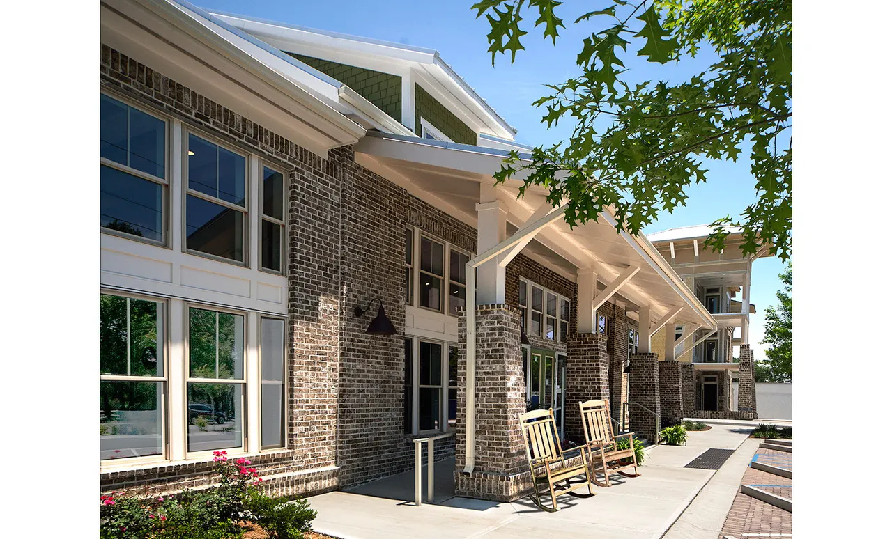 WaterWalk at Shelter Cove Towne Centre Apartments