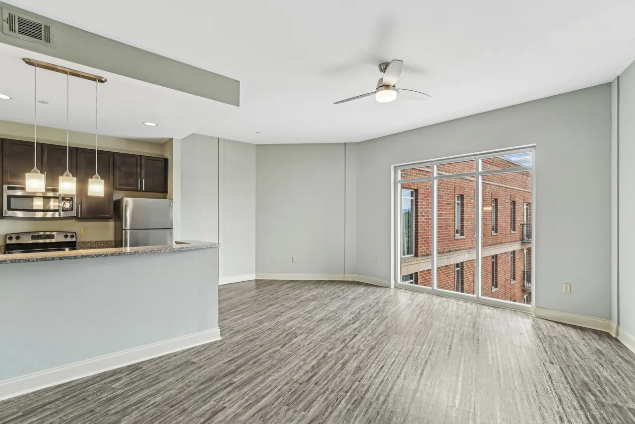 Rivers Edge Apartments