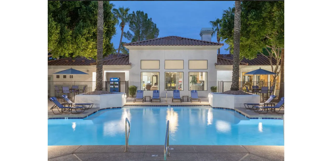 Solis at Towne Center Apartments
