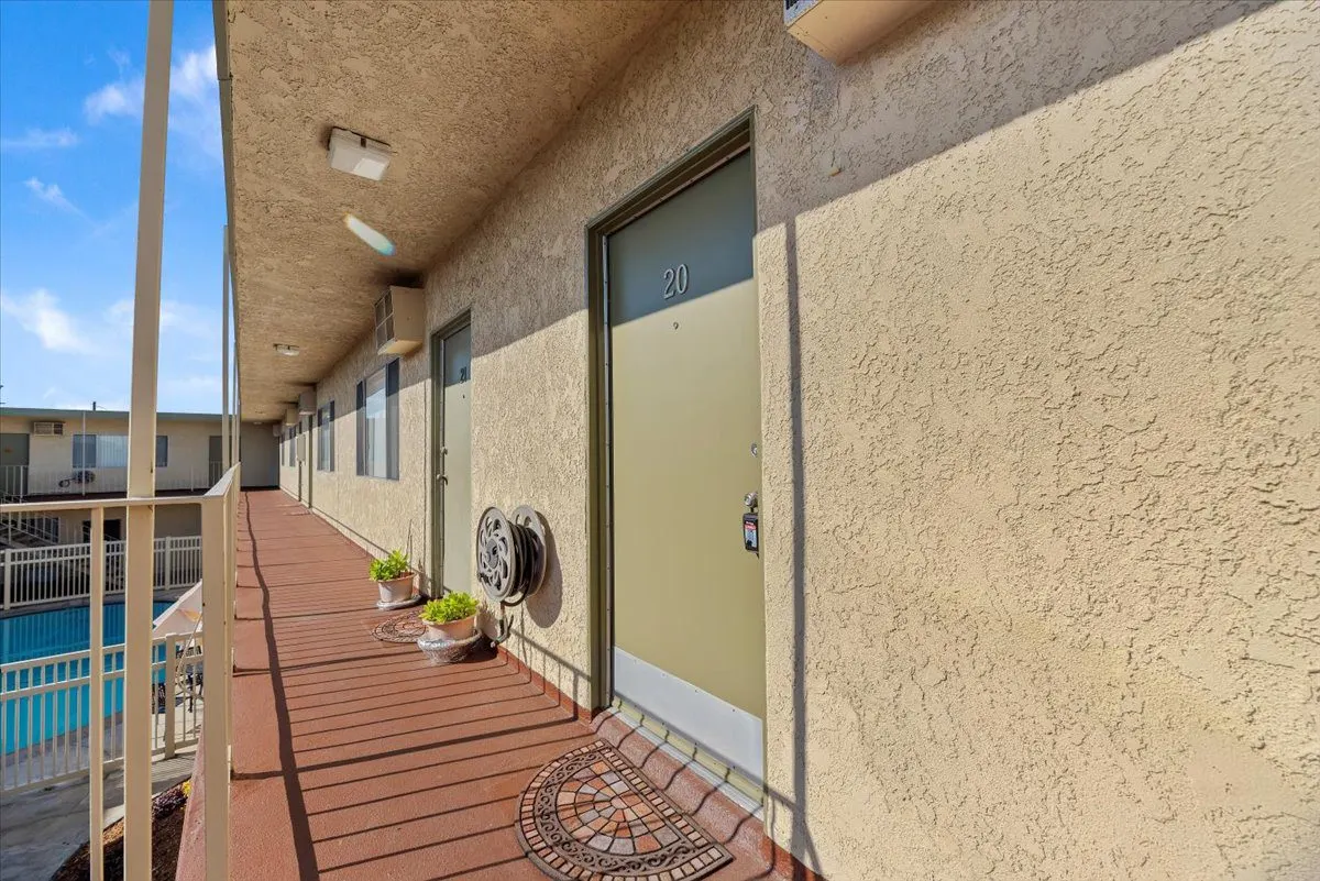 16405 Cornuta Apartments