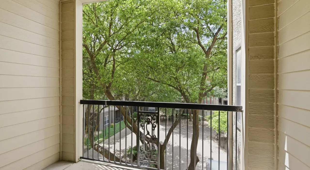 Inwood On the Park Apartments