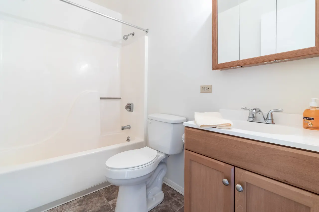 Arbor Crest Apartments