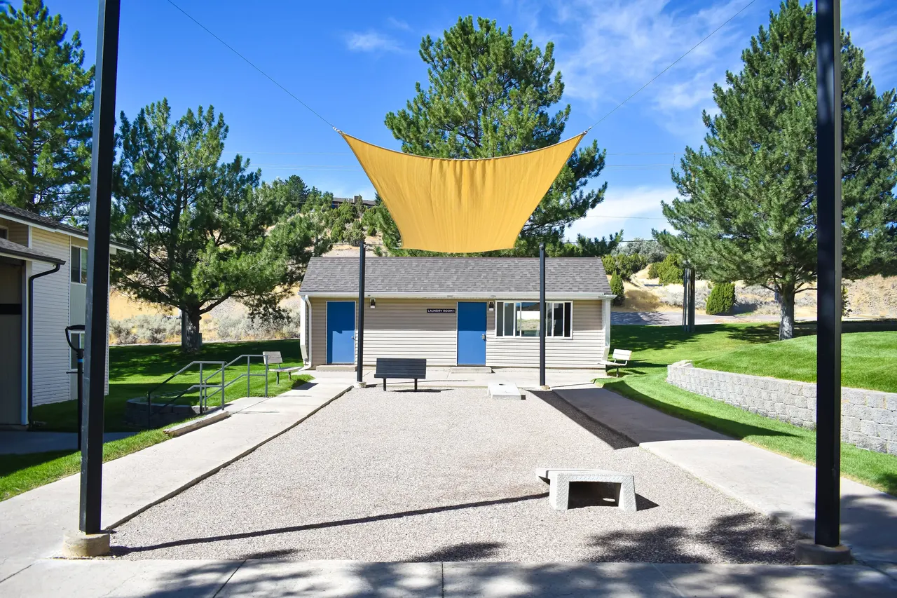 Kirkwood Meadows Apartments