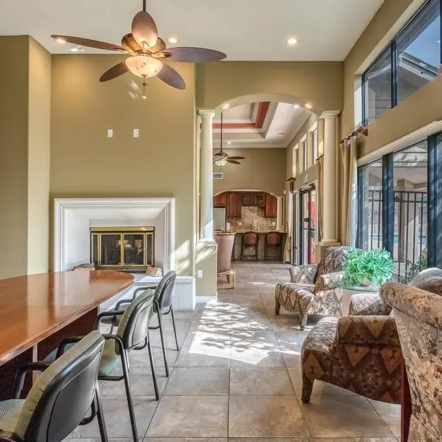 Harbor Oaks Apartments