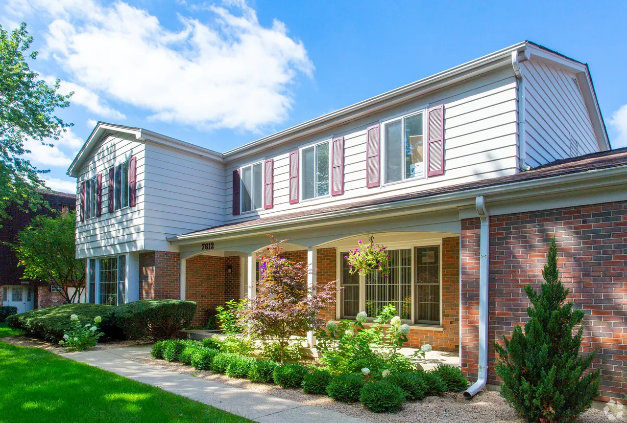 Dynasty Pointe Apartments