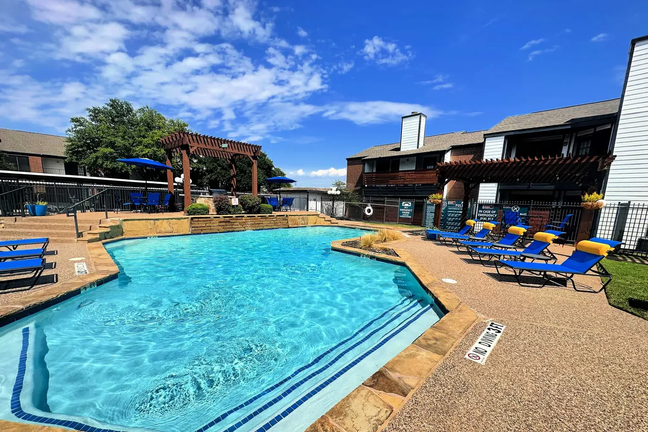 Barrett Creek Apartments