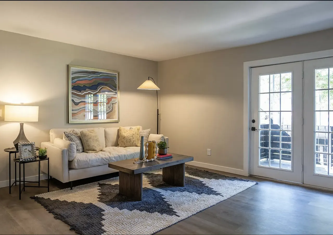 Highpoint Creek Apartments