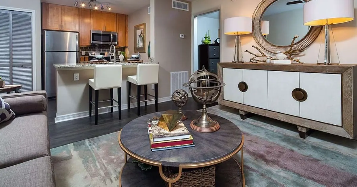Barrington At Mirror Lake Apartments by Cortland