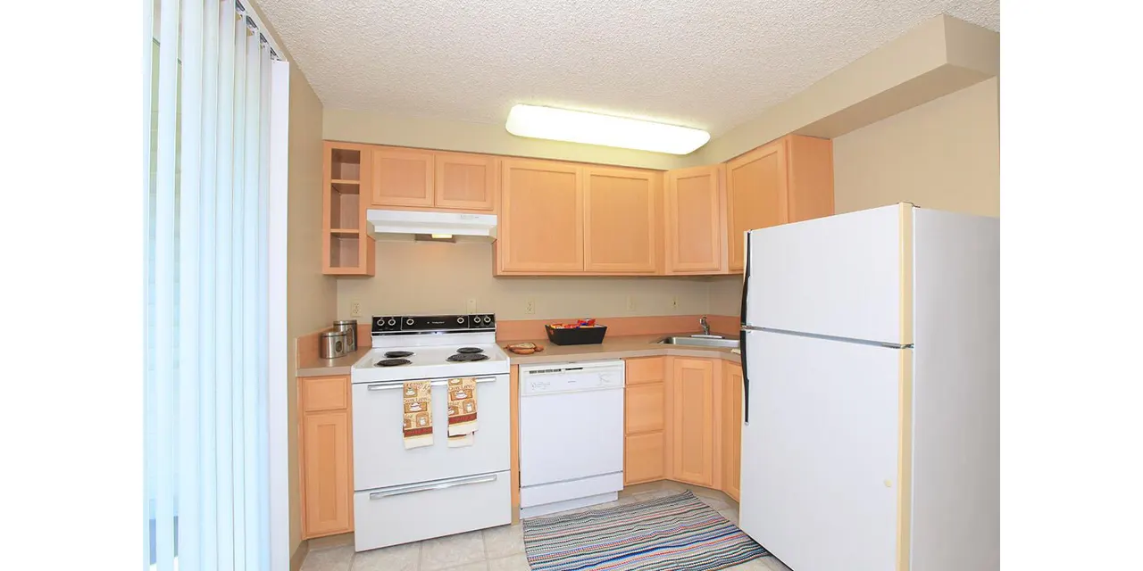 Redwood Park Apartments