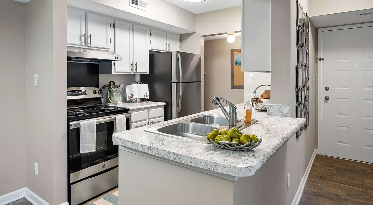 Spring House Apartments