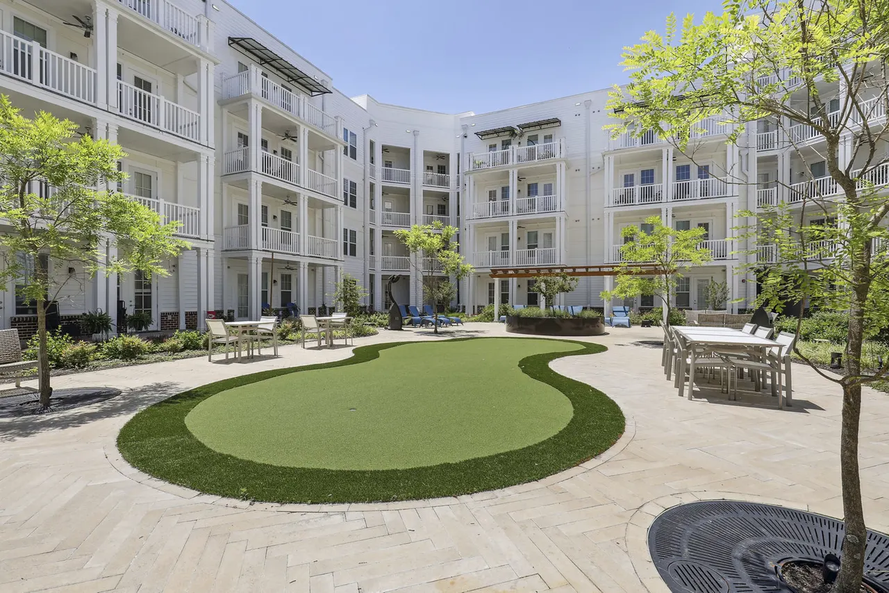 High Street View Luxury Apartments
